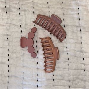 Pink Hair Claw Clips